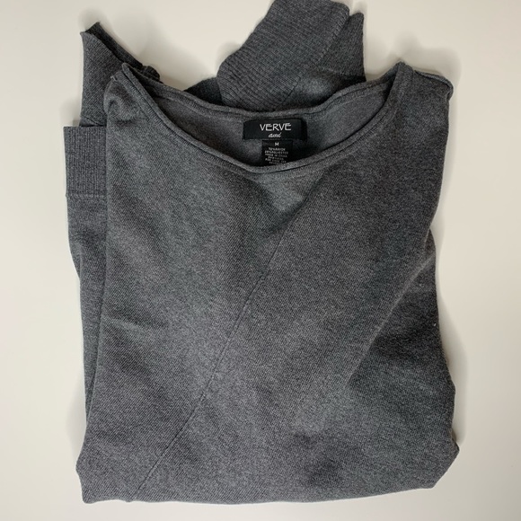 Verve Ami Sweaters - VERVE - Asymmetrical Long Sweater